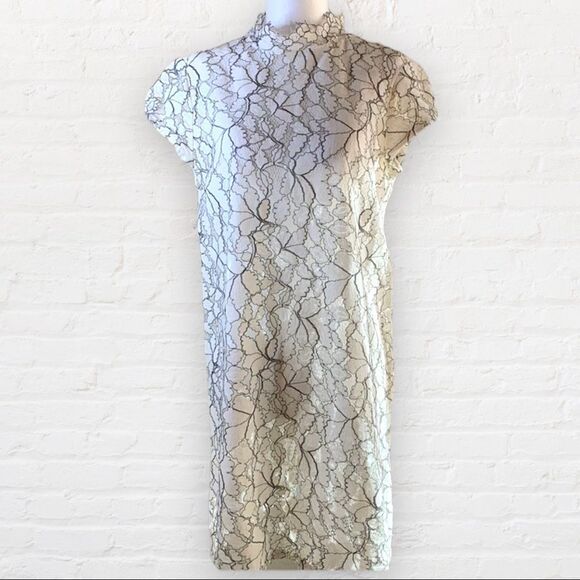 𝅺H&M white lace dress ties in back short cap sleeves very sheer size 10 - Picture 1 of 11